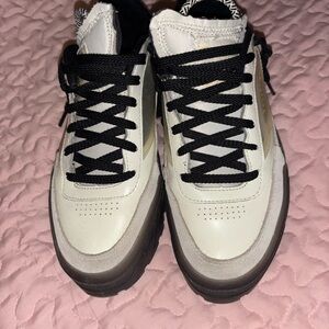 Women’s Athletic Sneakers - White and Black